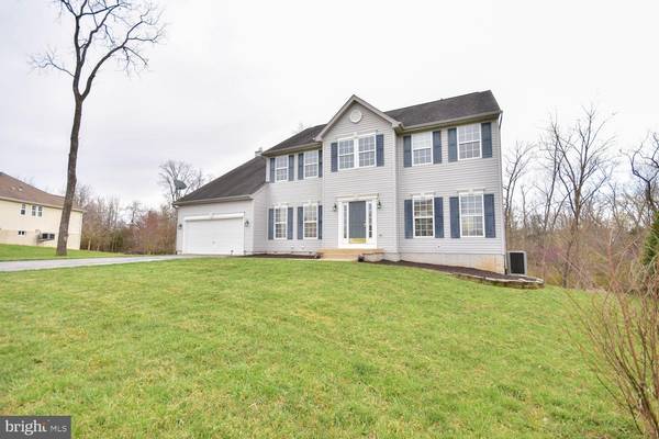 102 SUNDANCE, Kearneysville, WV 25430