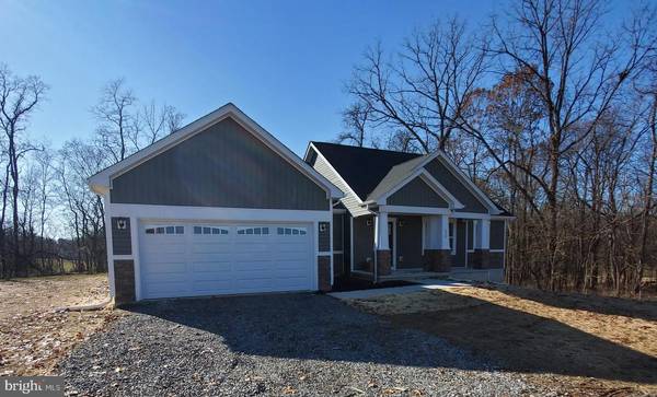 127 FENNEC FOX LN, Shenandoah Junction, WV 25442