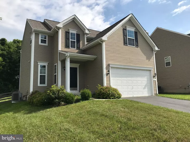 61 HUGHS, Charles Town, WV 25414