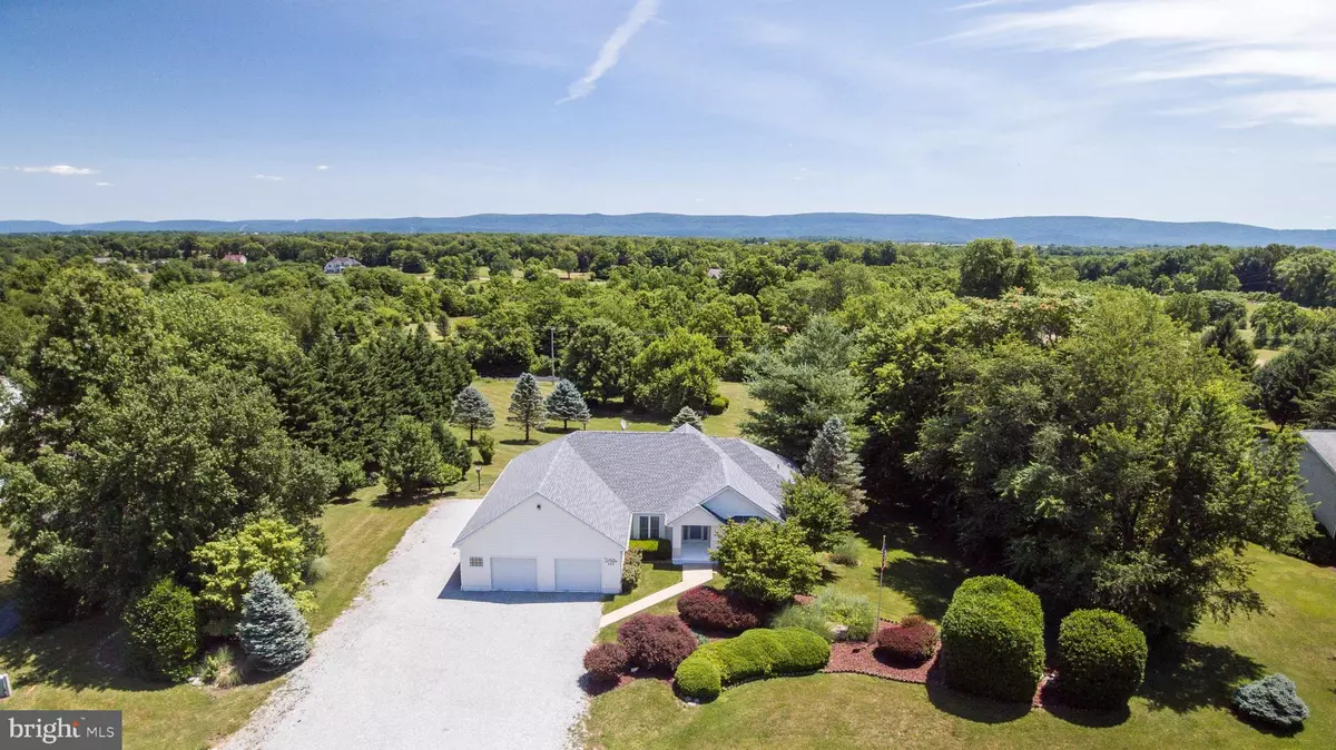 Summit Point, WV 25446,252 PHEASANT HILL RD