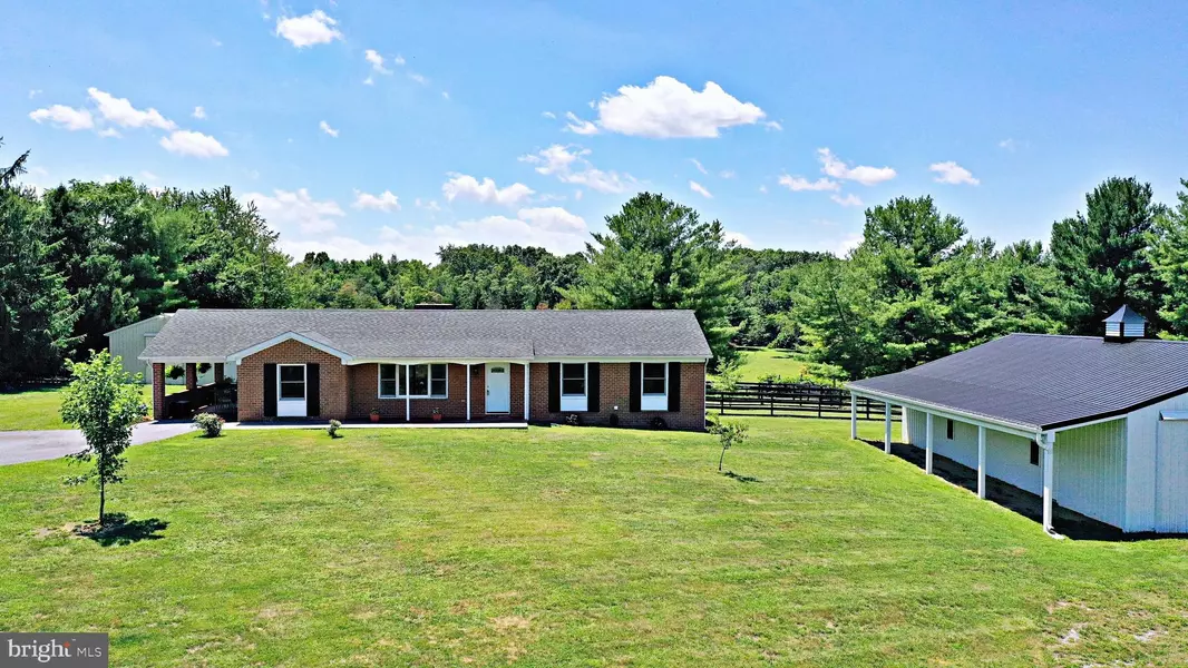 5172 SULPHUR SPRINGS RD, Kearneysville, WV 25430