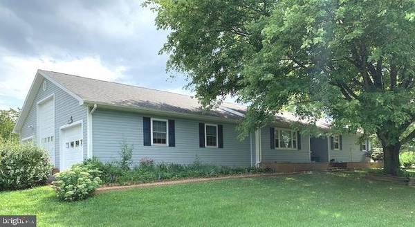 14 DESAILLES, Shepherdstown, WV 25443