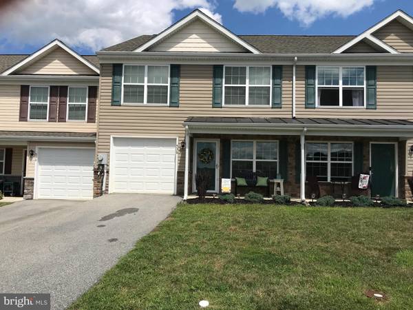 536 THUMPER DR, Ranson, WV 25438