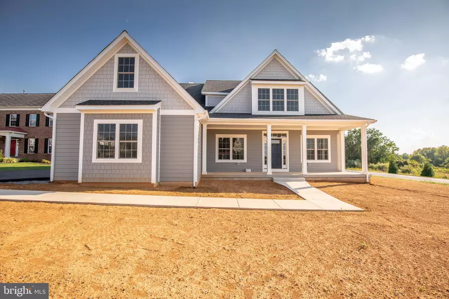 28 BLOSSOM VIEW, Shepherdstown, WV 25443
