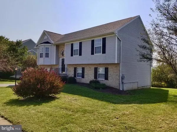 Charles Town, WV 25414,271 CROSSWINDS DR