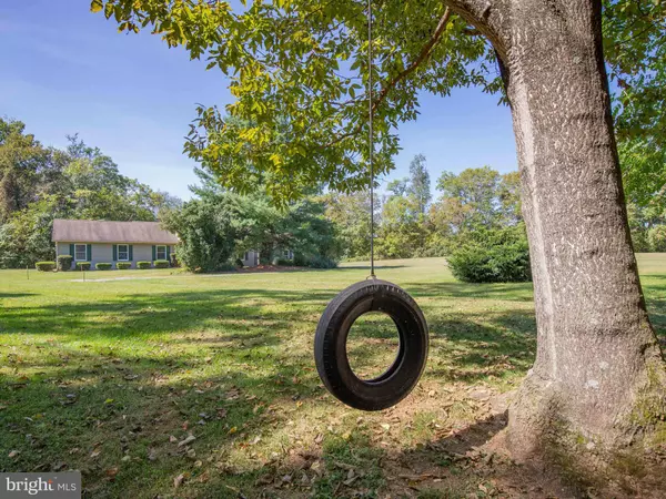 Summit Point, WV 25446,19 GEMINI WAY