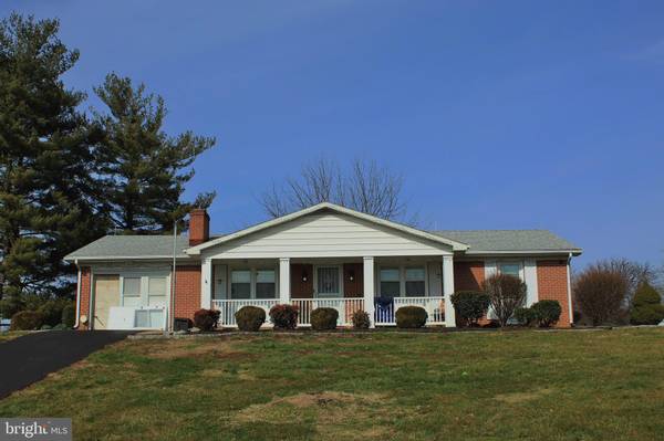 83 CARRELL, Charles Town, WV 25414