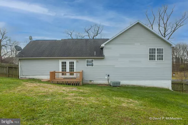 Ranson, WV 25438,555 OAK LEE DR