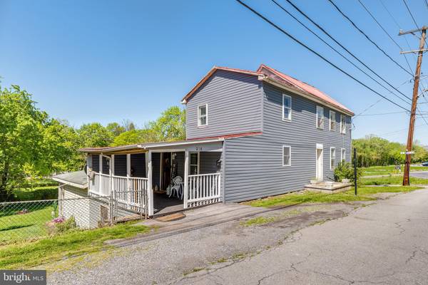 218 N WEST ST, Charles Town, WV 25414