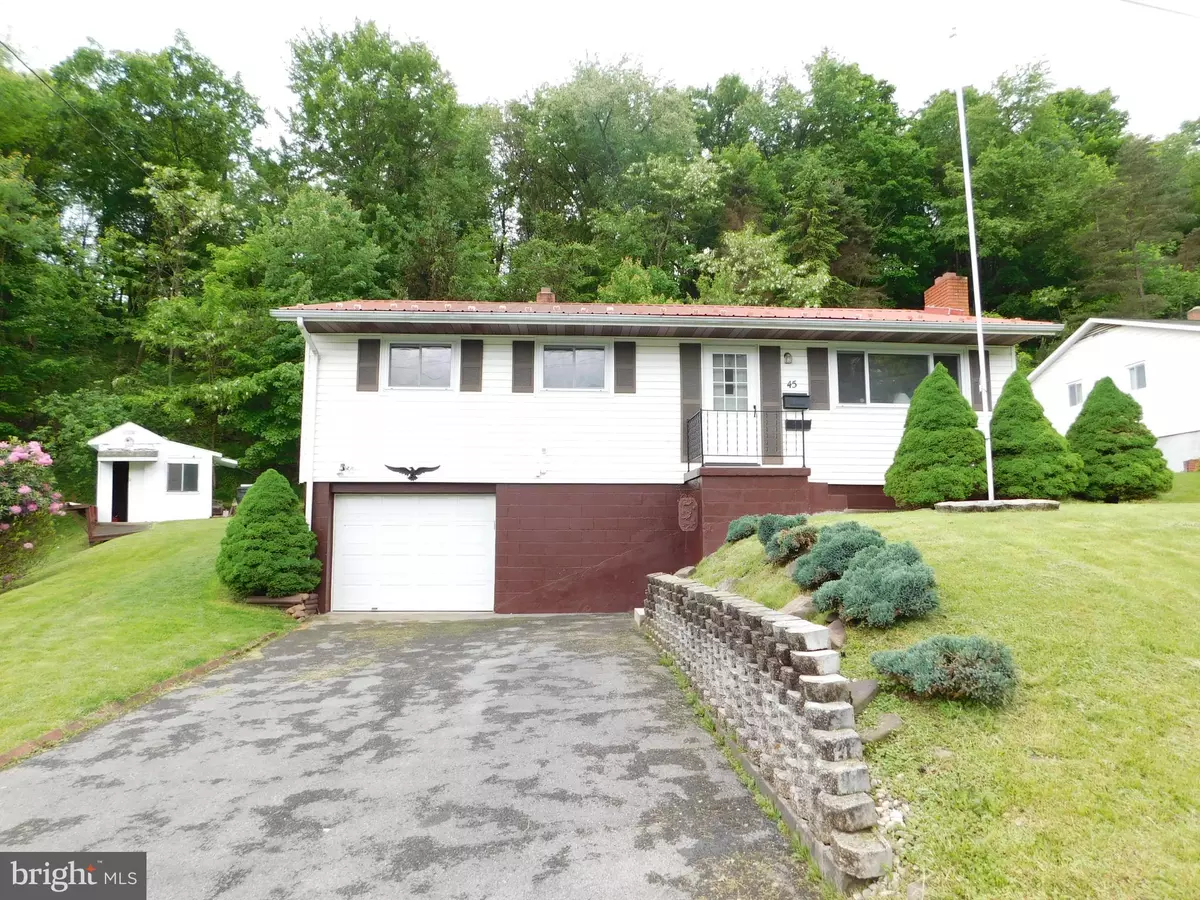 Keyser, WV 26726,45 WOODLAND LANE