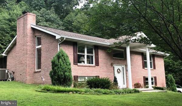 695 SHERWOOD DRIVE, Ridgeley, WV 26753