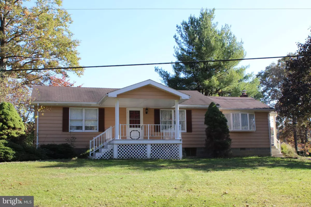 Ridgeley, WV 26753,670 SCENIC LN