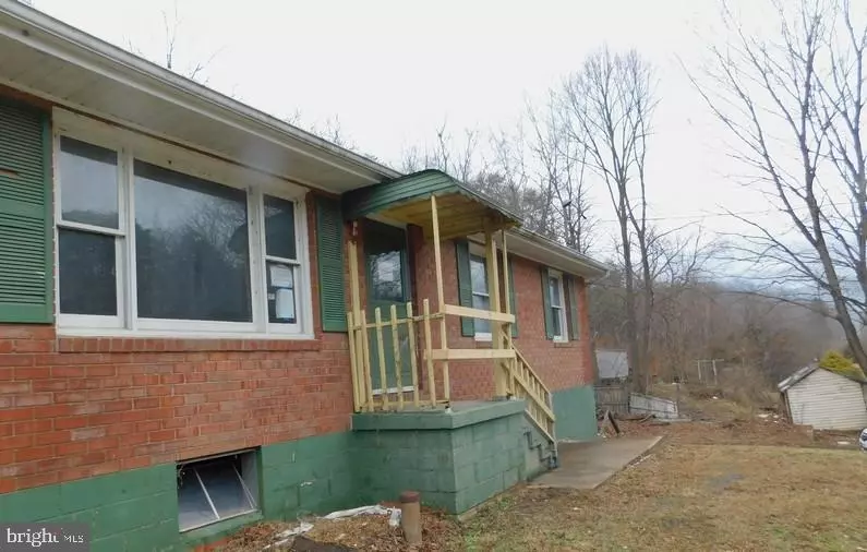 Keyser, WV 26726,980 HEADSVILLE RD