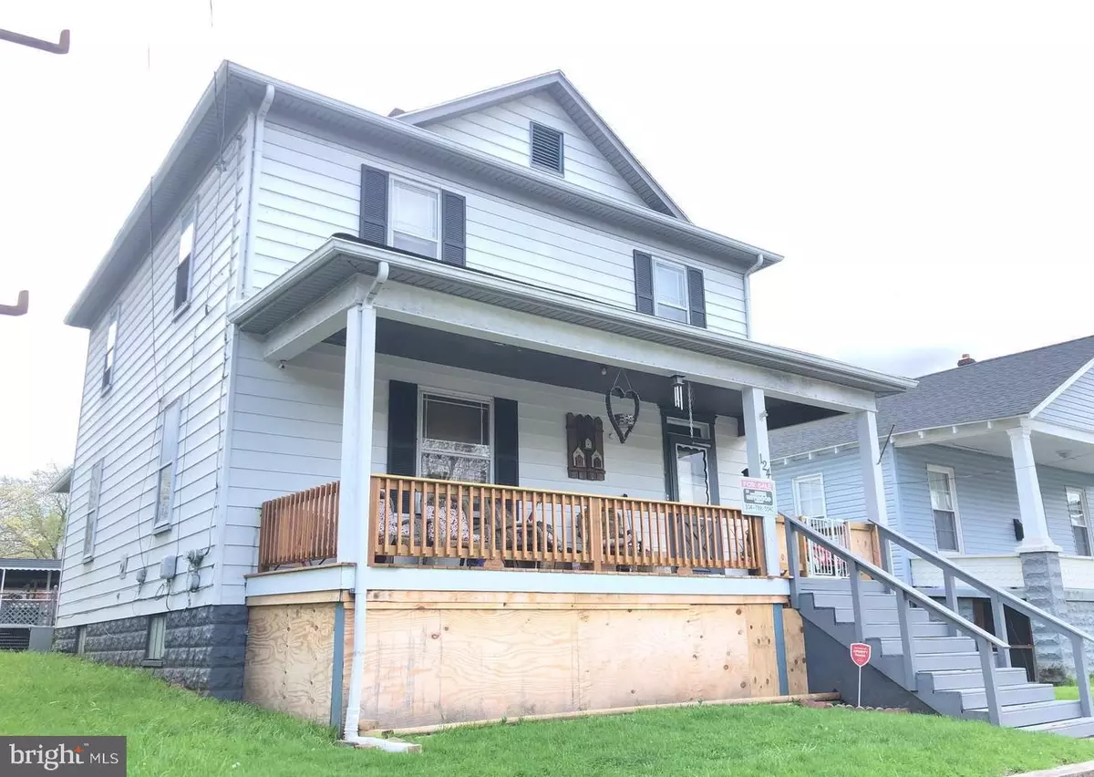 Keyser, WV 26726,124 MAPLE AVE