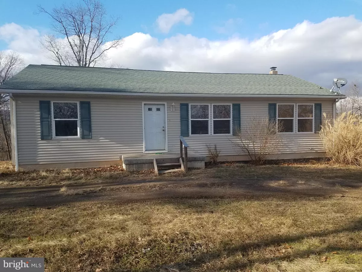 Berkeley Springs, WV 25411,282 HAMILTON LN