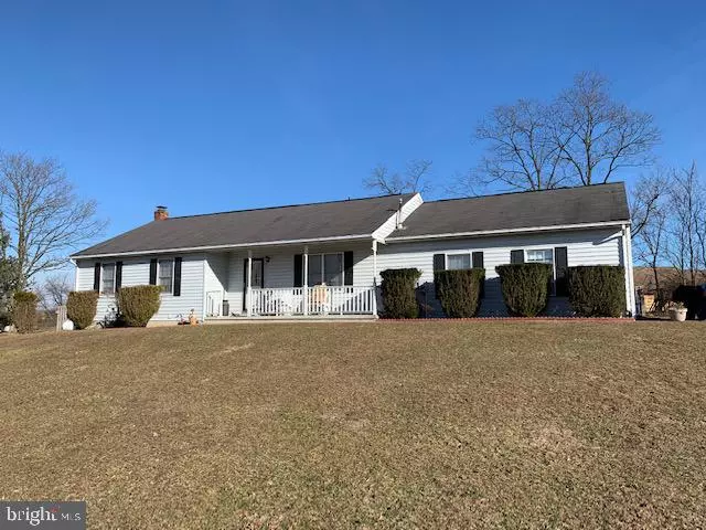 Berkeley Springs, WV 25411,994 PIOUS RD