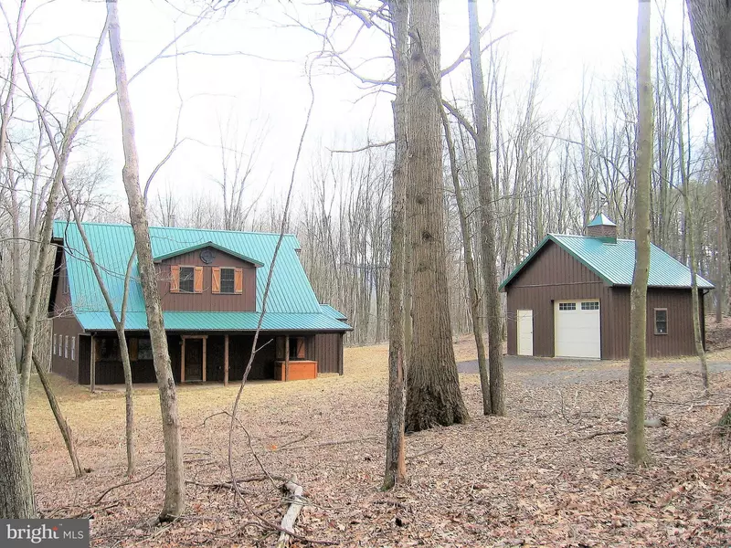 125 RURAL RETREAT LN, Great Cacapon, WV 25422