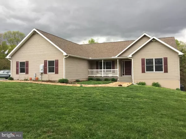 345 JOURNEY LN, Berkeley Springs, WV 25411