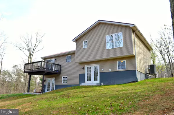 Berkeley Springs, WV 25411,160 COLONIAL DR