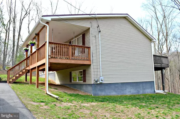 Berkeley Springs, WV 25411,160 COLONIAL DR