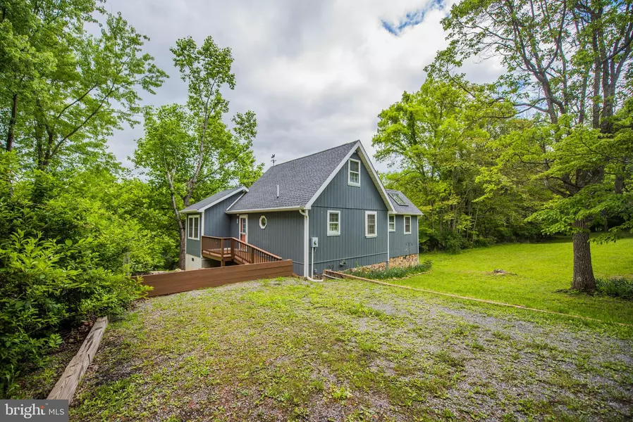 389 STELLAR WAY, Great Cacapon, WV 25422