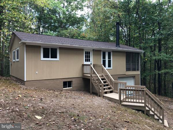 244 BRADLEY BROOK LN, Hedgesville, WV 25427