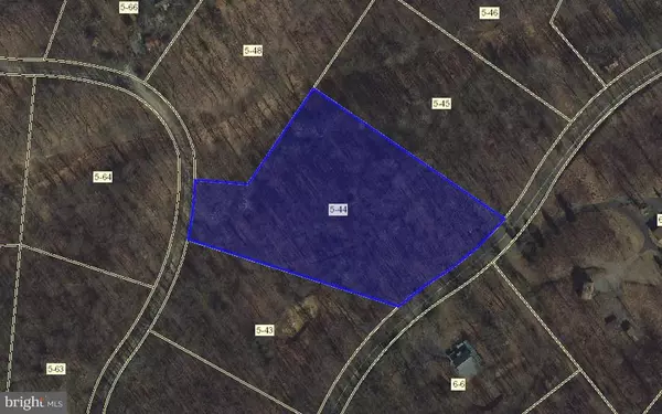 TREELAND HILLS SD LOT 5, Berkeley Springs, WV 25411