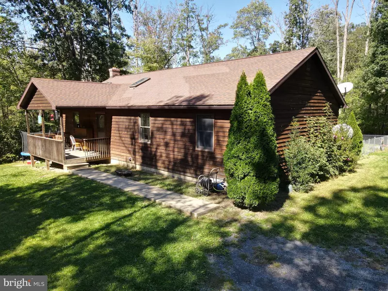 106 WILD TURKEY LN, Berkeley Springs, WV 25411