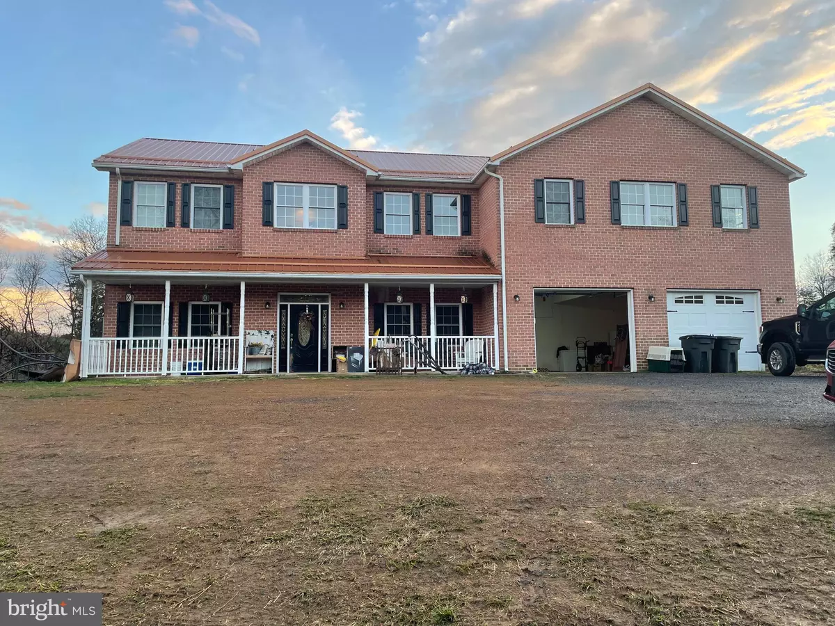 Berkeley Springs, WV 25411,373 WHISSEN LN