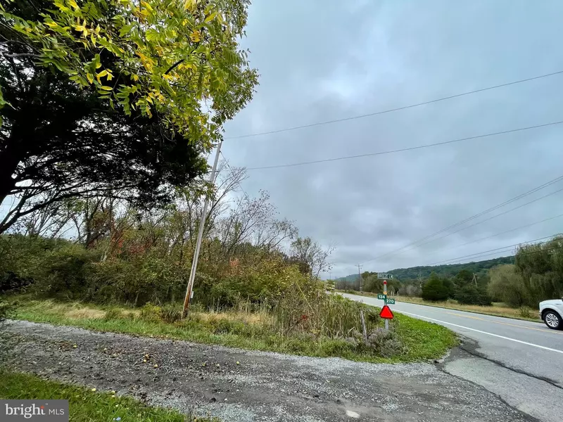 VALLEY RD, Berkeley Springs, WV 25411