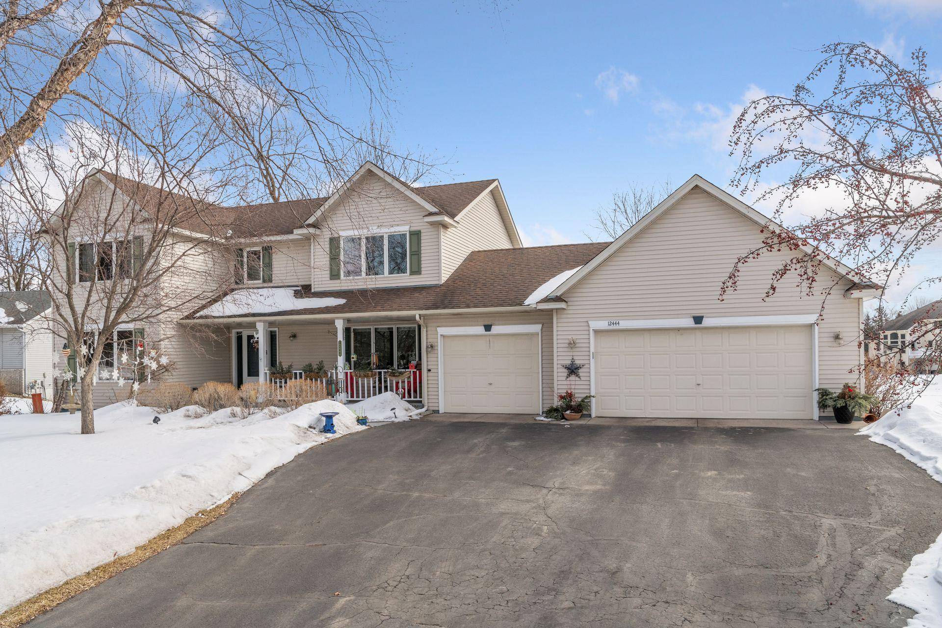 Rogers, MN 55374,12444 Pointe CIR