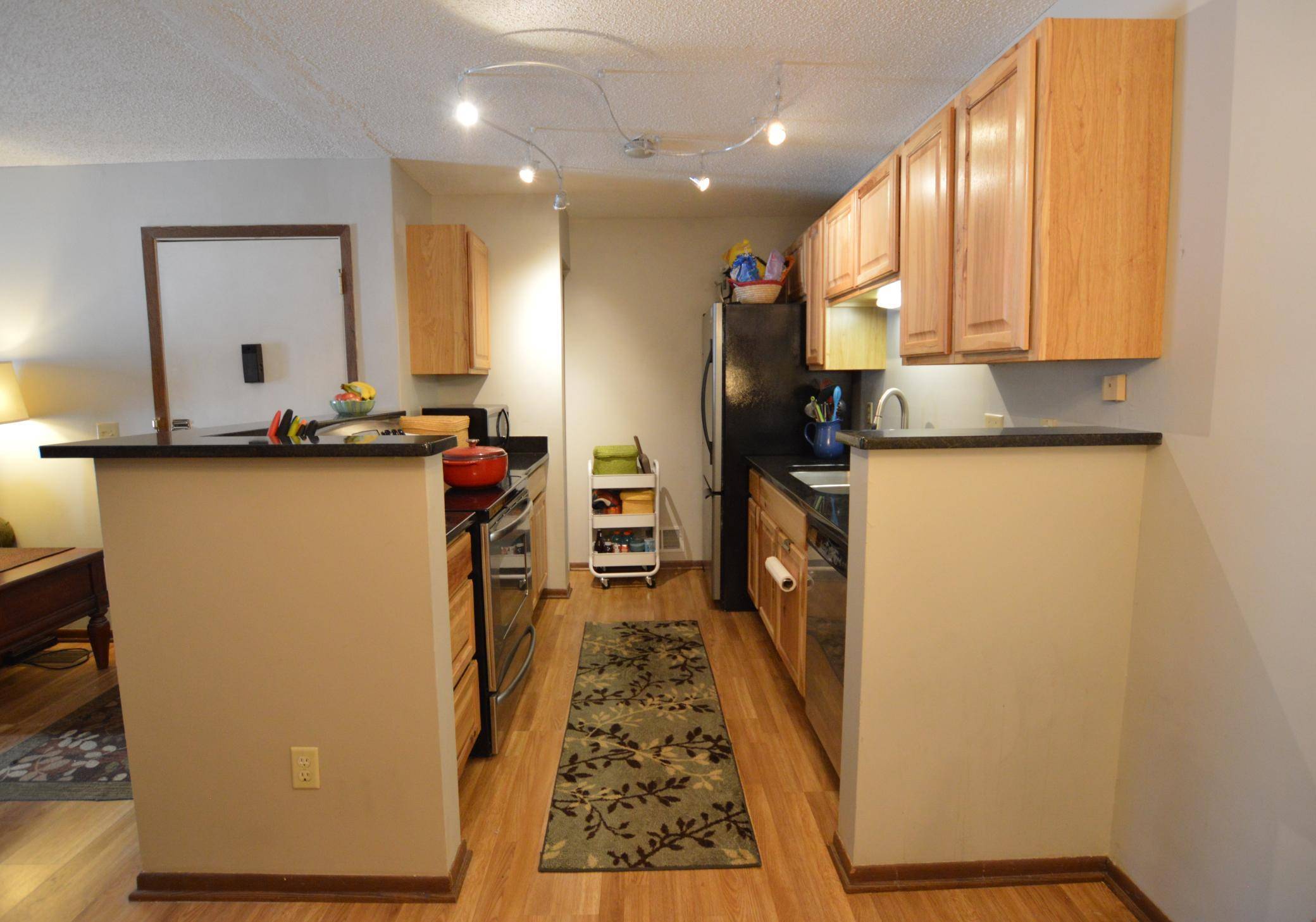 Lauderdale, MN 55113,1728 Pleasant ST