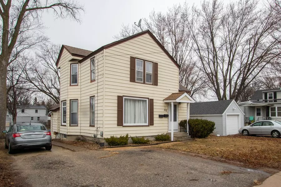 513 13th AVE SE, Rochester, MN 55904