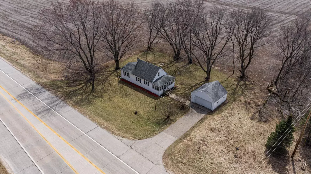 2838 75th ST NW, Rochester, MN 55901