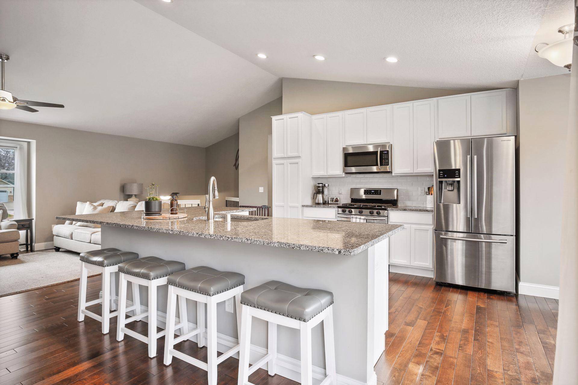 Woodbury, MN 55125,2944 Wimbledon DR