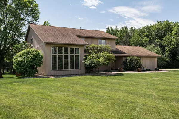 Rochester, MN 55901,430 Lowry CT NW