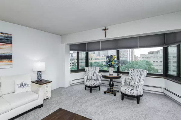 Rochester, MN 55902,207 5th AVE SW