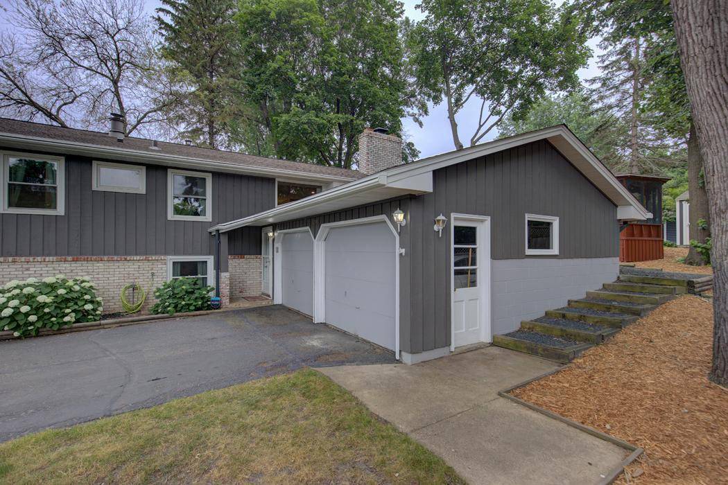 Woodbury, MN 55125,7201 Coachwood RD
