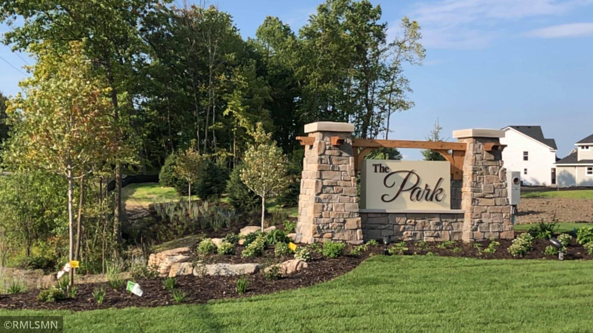 Chanhassen, MN 55317,7028 Pearl DR