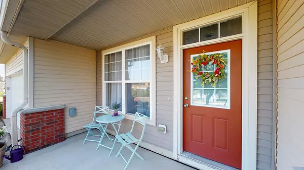 Rochester, MN 55904,5032 Cherrybark LN SE