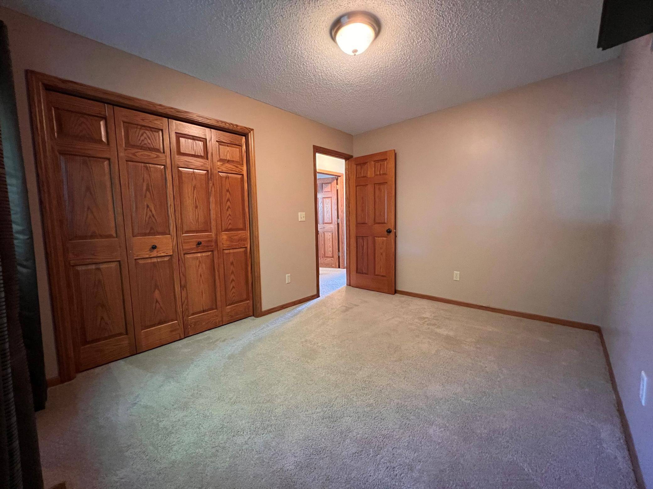 Andover, MN 55304,14258 Underclift ST NW
