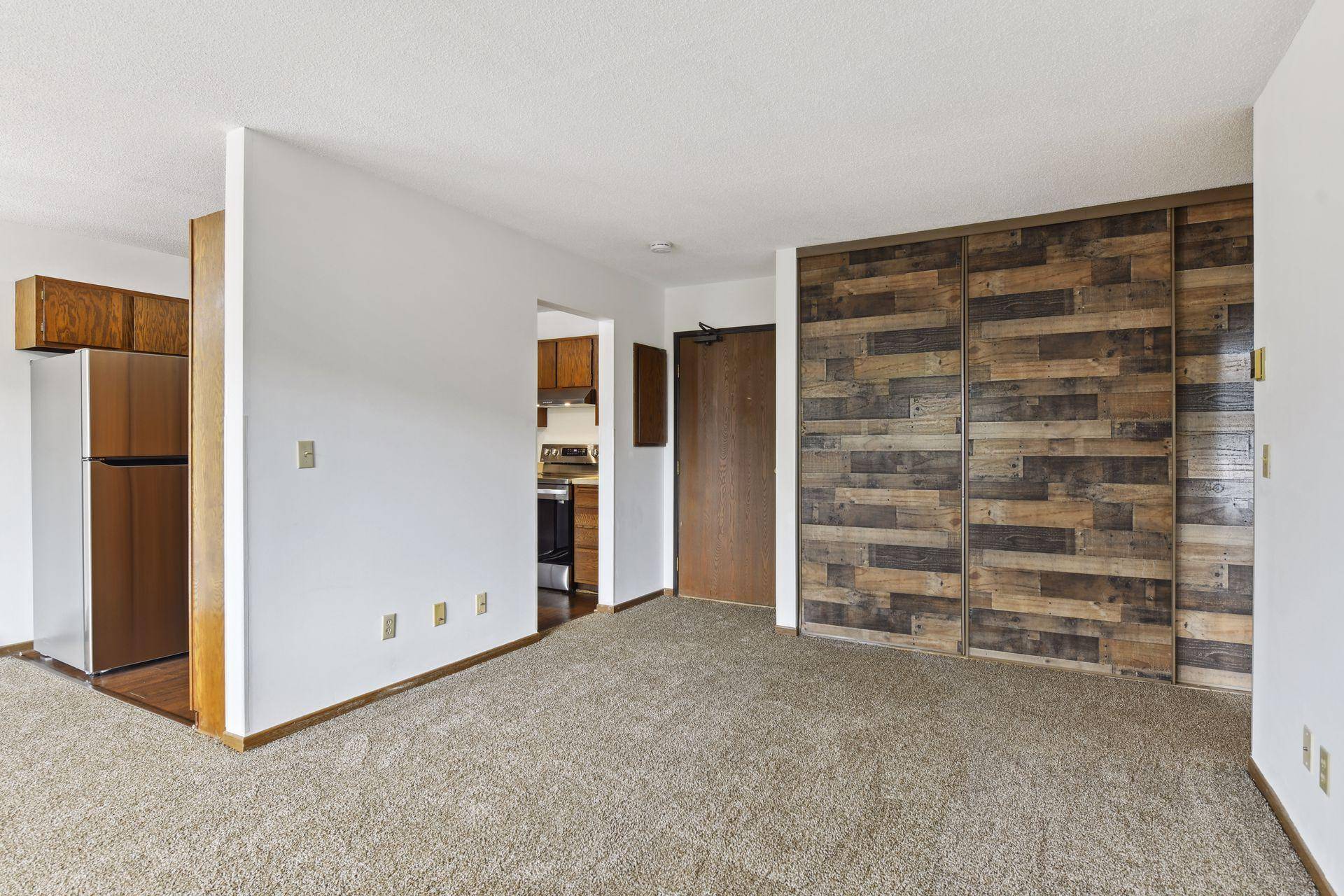 Bloomington, MN 55438,7501 101st ST