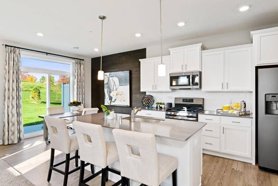 Chaska, MN 55318,1717 Emerson CT