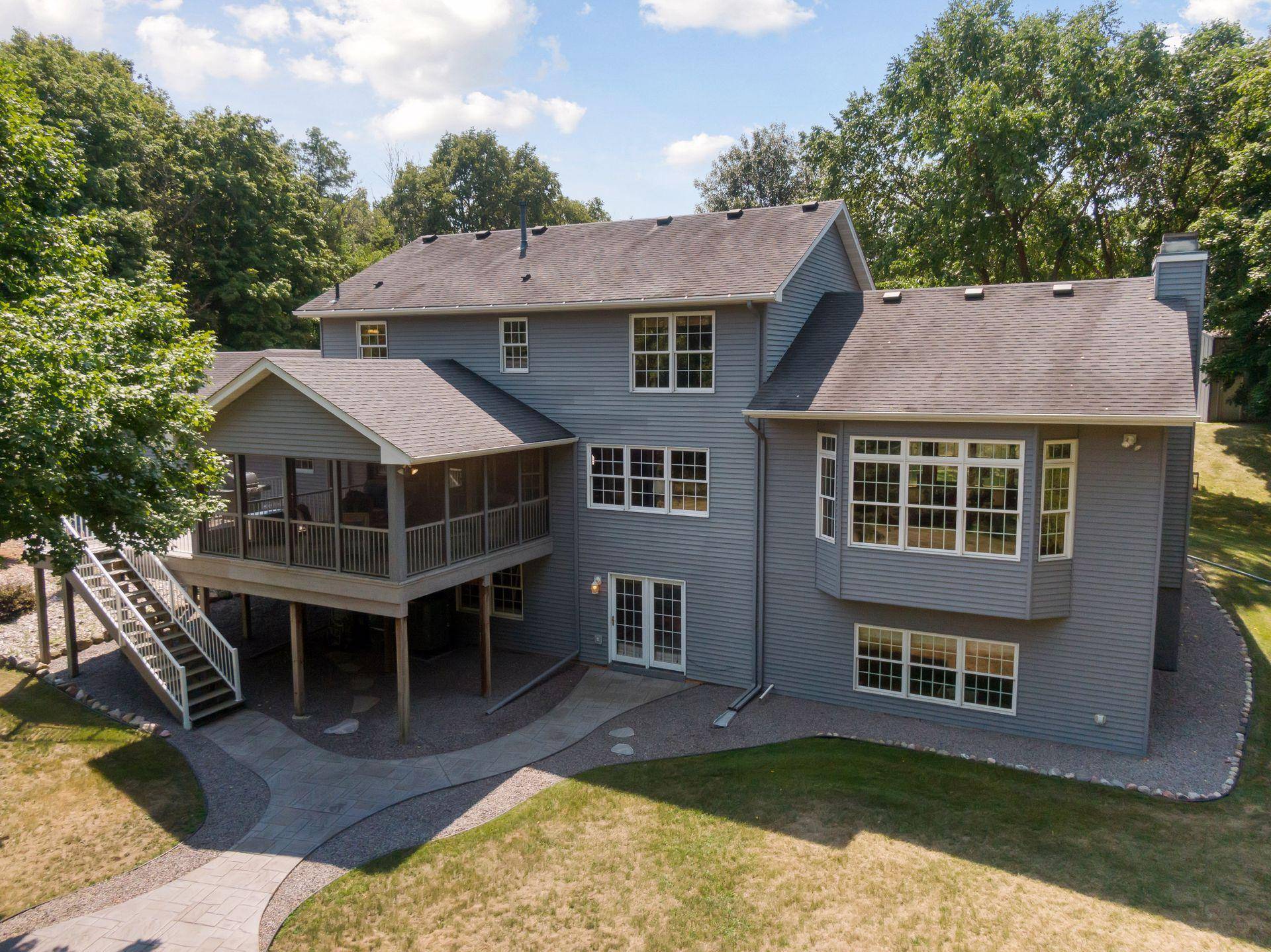 Chaska, MN 55318,7570 Mellgren LN