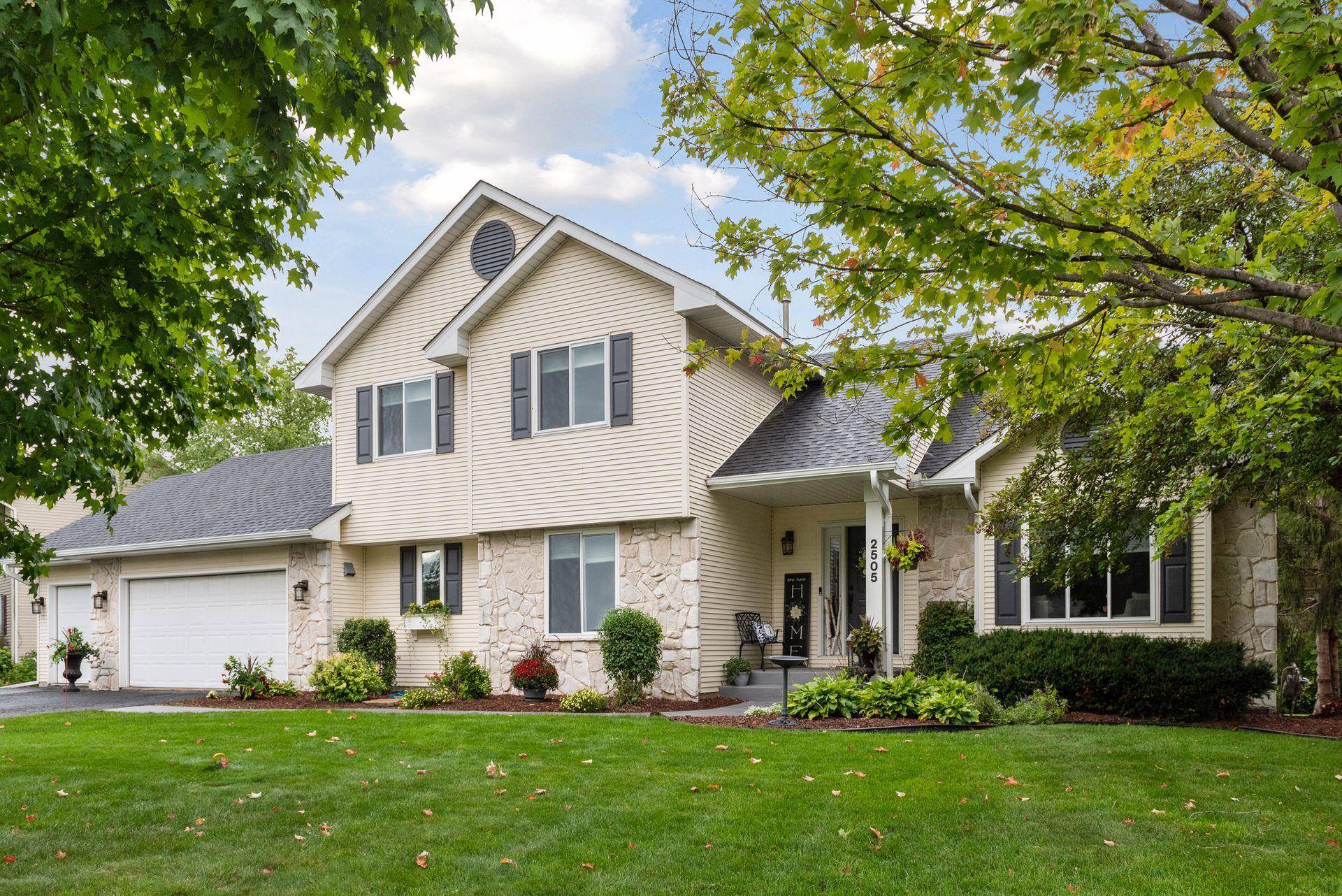 Chaska, MN 55318,2505 Lano ST