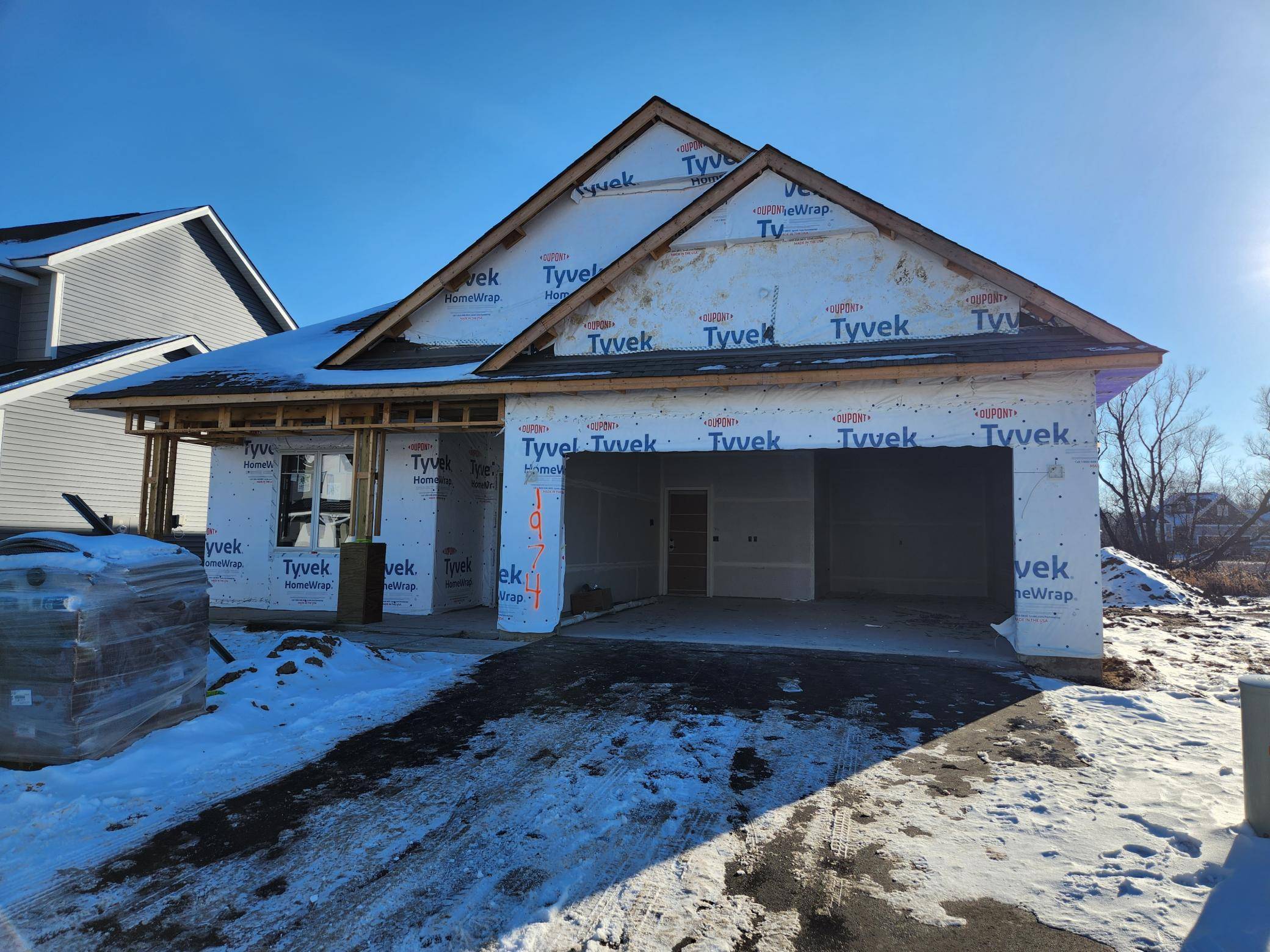 1974 Mulberry LN, Carver, MN 55315