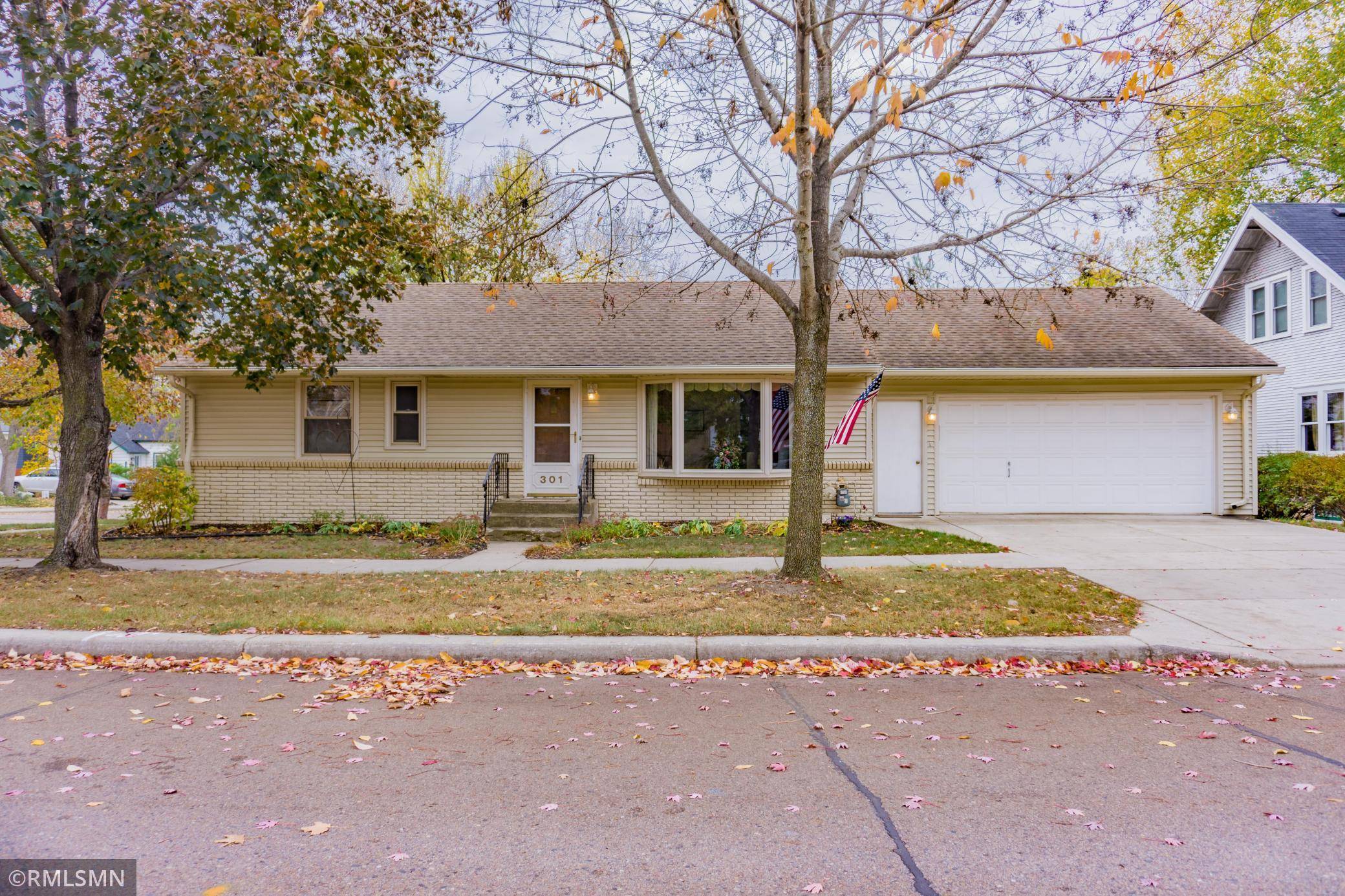 Chaska, MN 55318,301 1st ST