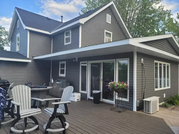 Cannon Falls, MN 55009,518 Bridge ST N