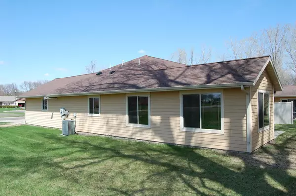 Benson, MN 56215,1255 Pine View LN