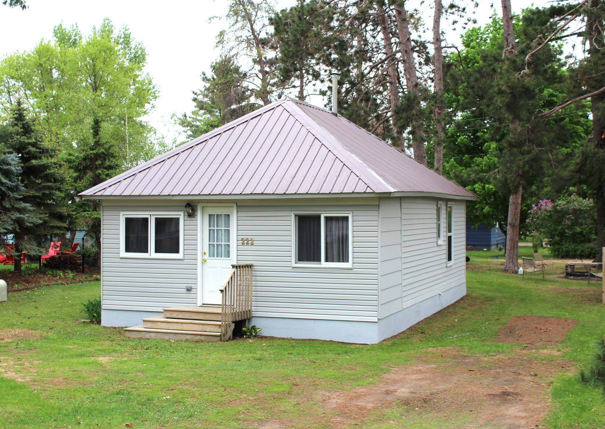 222 3rd ST NE, Crosby, MN 56441